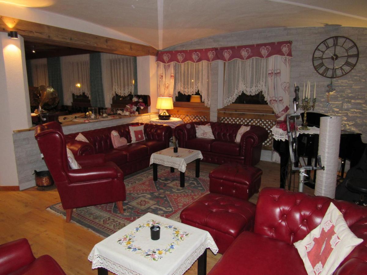 Park Hotel Arnica Falcade Bagian luar foto