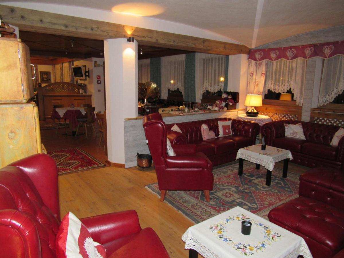 Park Hotel Arnica Falcade Bagian luar foto