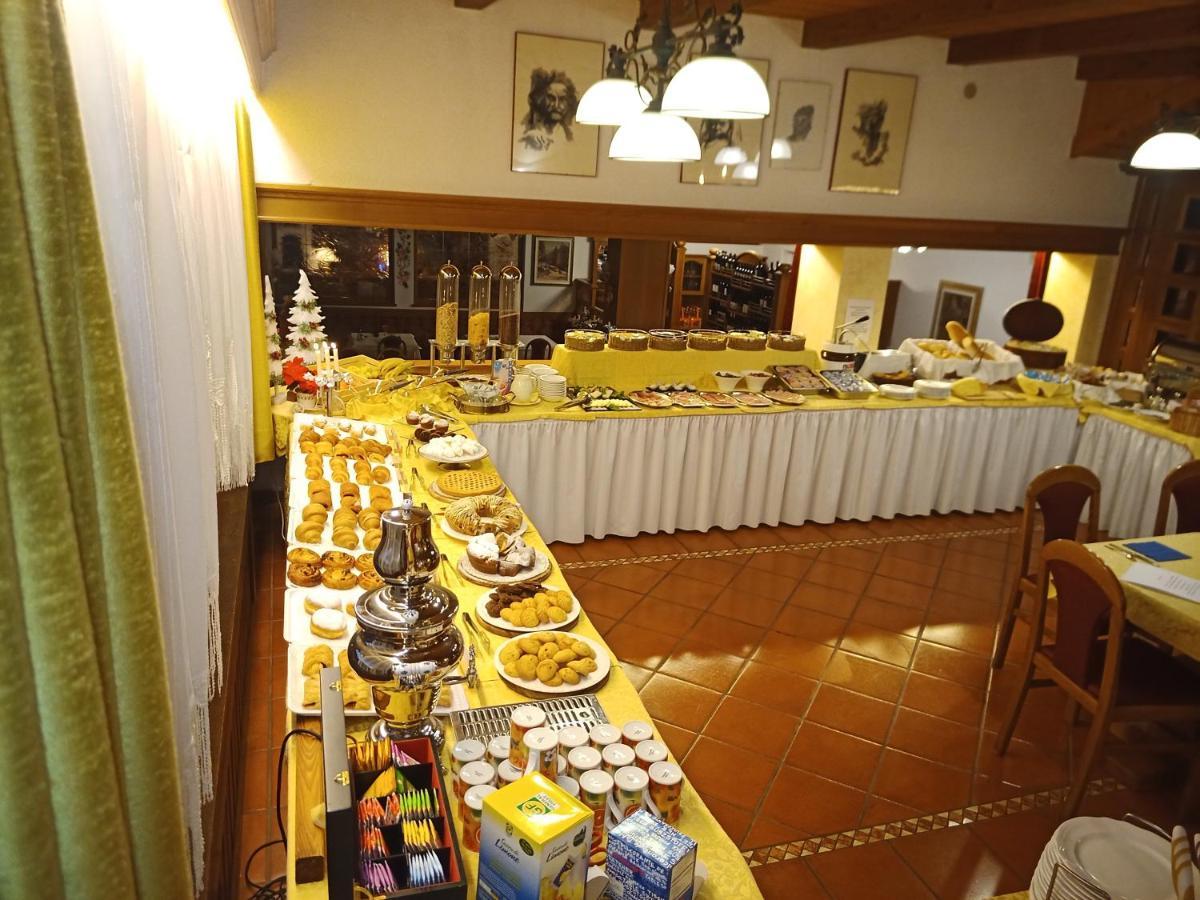 Park Hotel Arnica Falcade Bagian luar foto