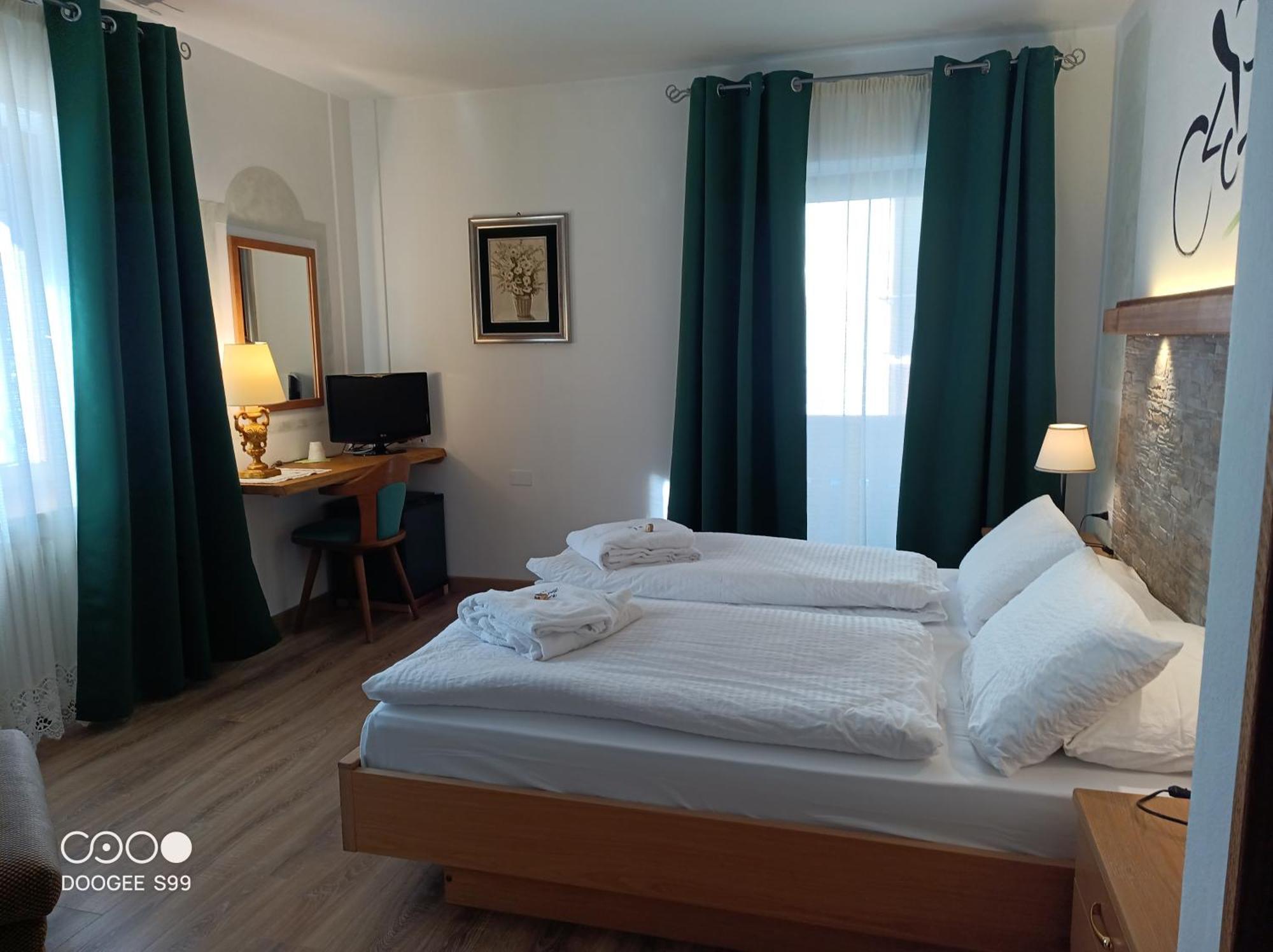 Park Hotel Arnica Falcade Bagian luar foto