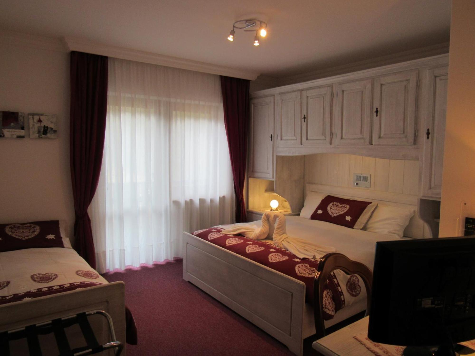 Park Hotel Arnica Falcade Bagian luar foto
