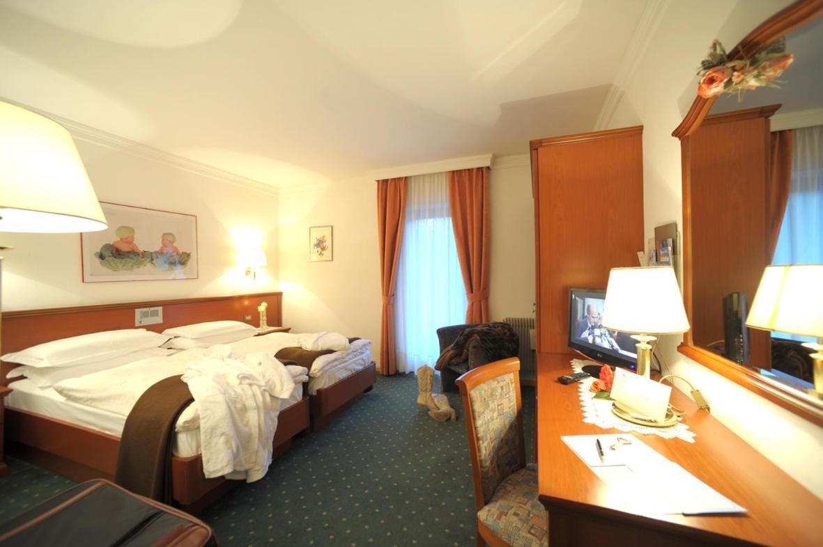 Park Hotel Arnica Falcade Bagian luar foto
